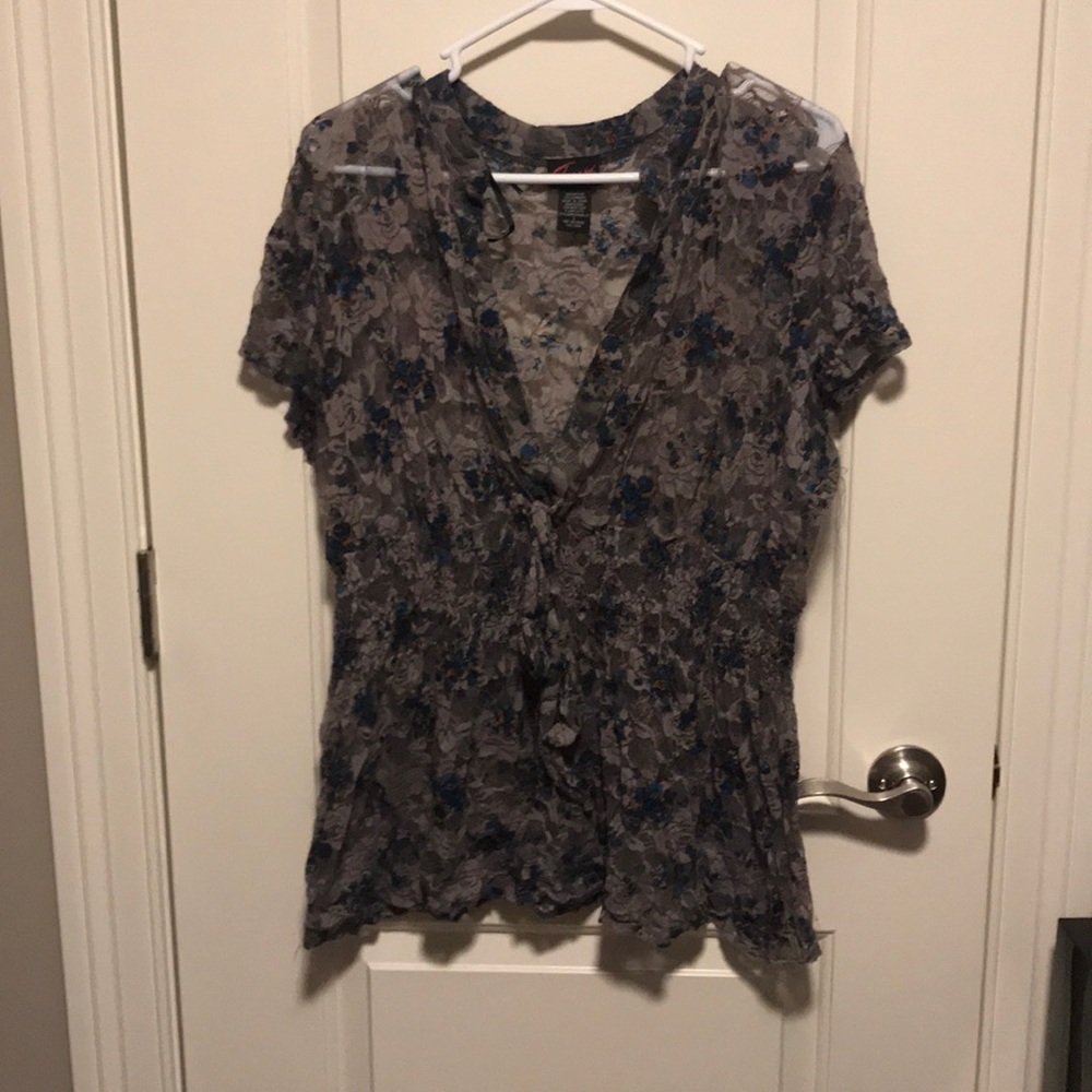 Torrid Grey & Blue Floral Lace Blouse